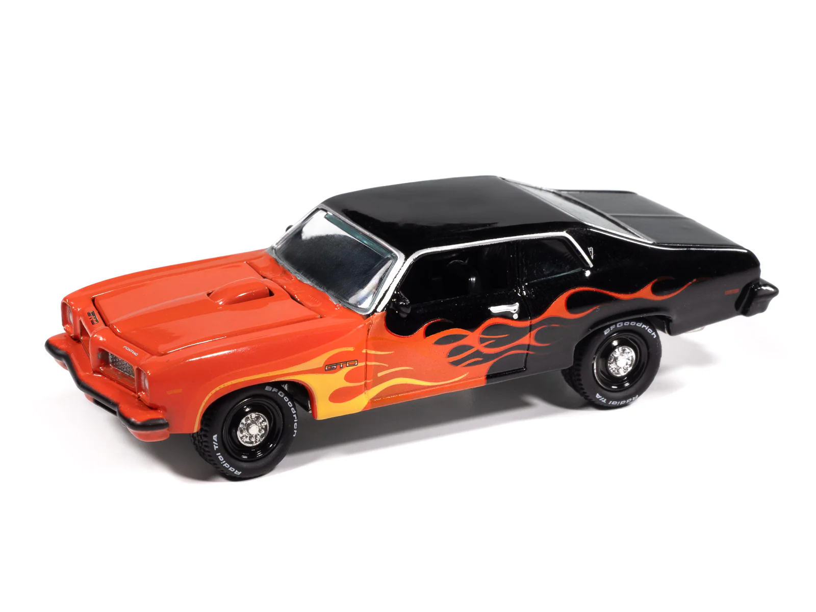 Johnny Lightning Street Freaks 1974 Pontiac GTO (Black w/Flames) (Black/Red, Orange & Yellow) 1:64 Scale Diecast - Image 2