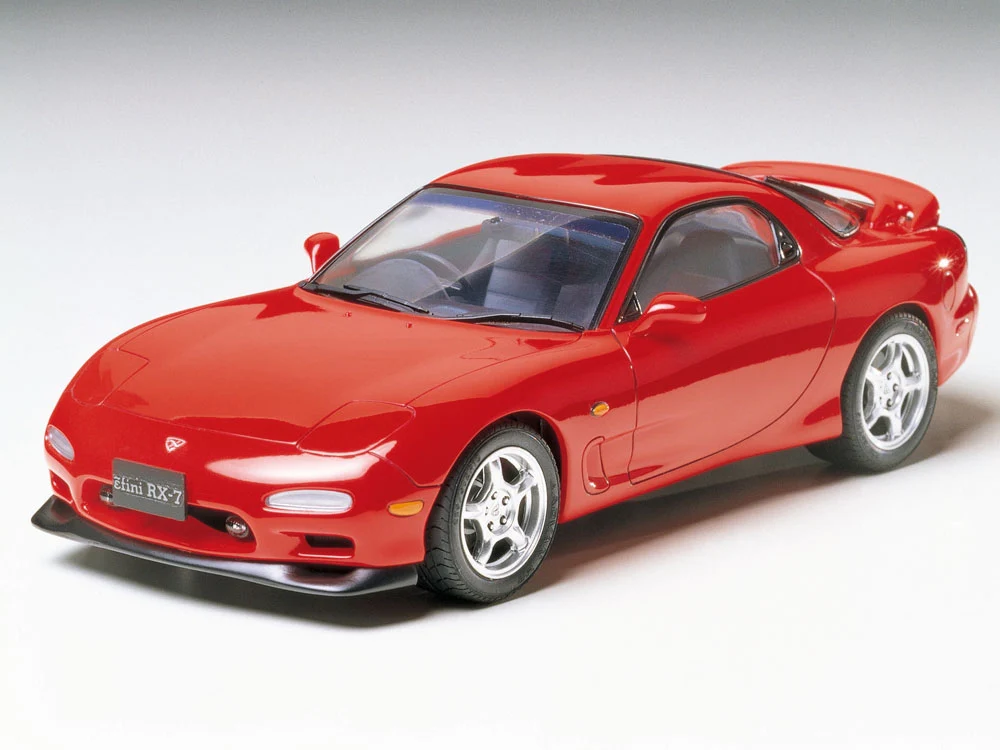 Tamiya Mazda Efini RX7 1:24 Scale Model Kit - Image 2